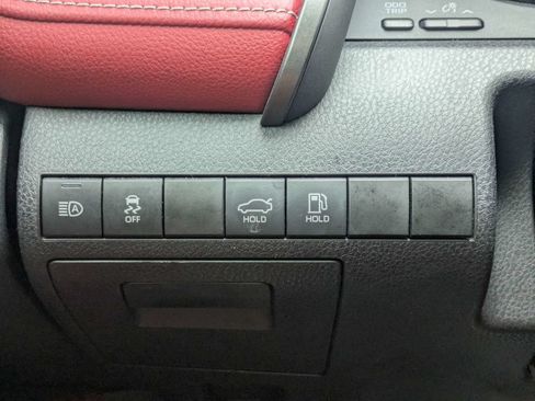 Used 2022 Toyota Camry XSE w/ Navigation Package FWD image 21