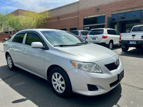Used 2010 Toyota Corolla S image 3