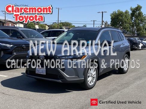 Certified 2026 Toyota Corolla Cross LE FWD image 1