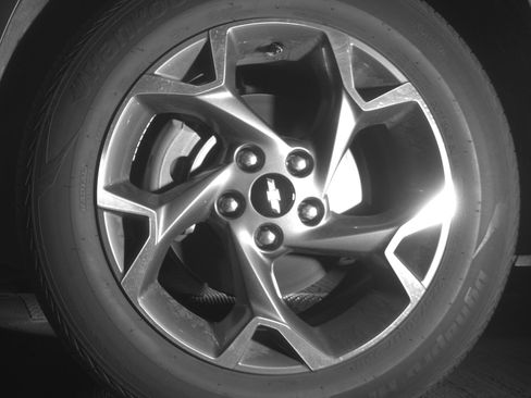 Used 2025 Chevrolet Trax LT FWD image 12