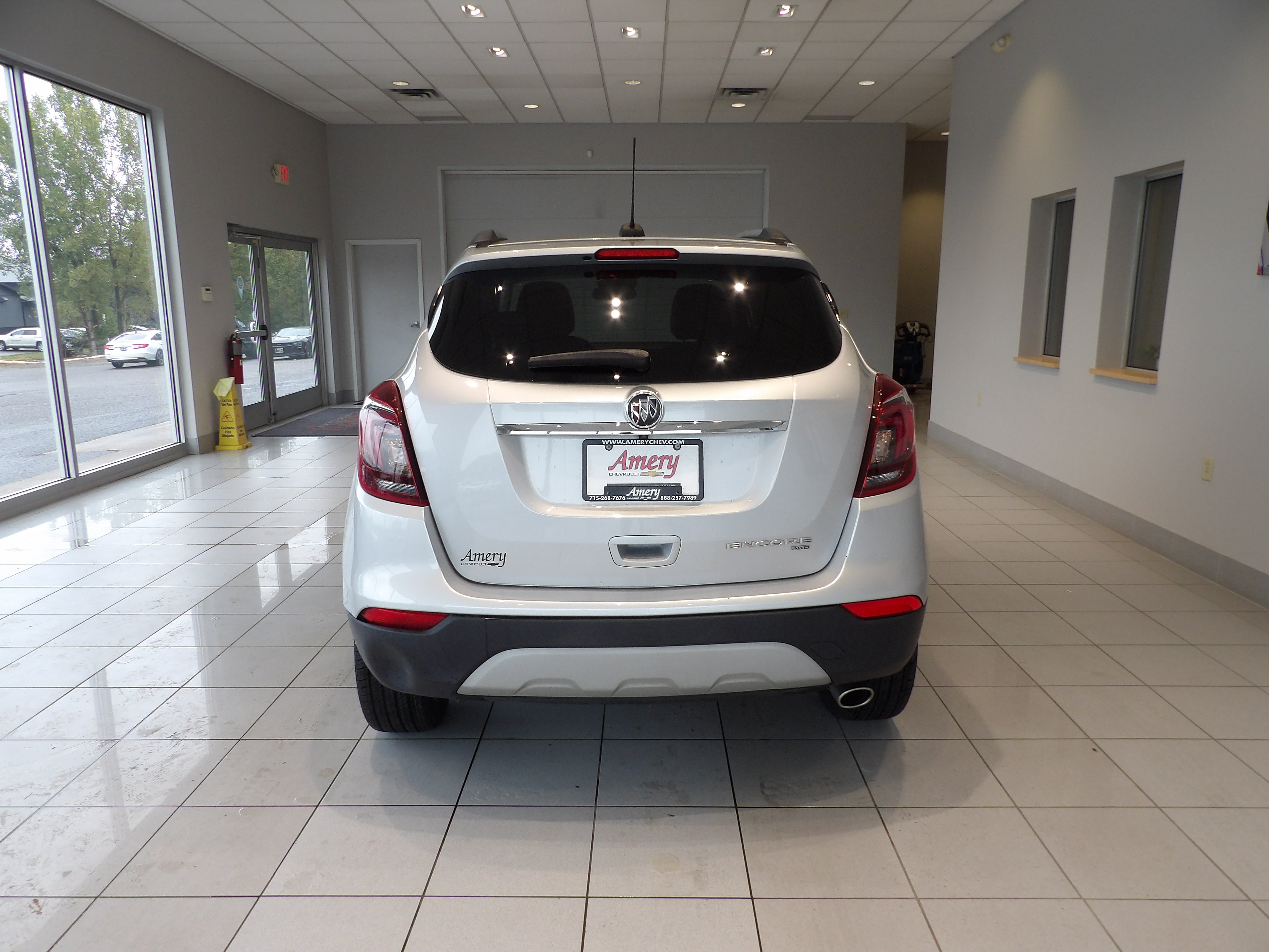 Used 2022 Buick Encore Preferred w/ Safety Package AWD/4WD image 5