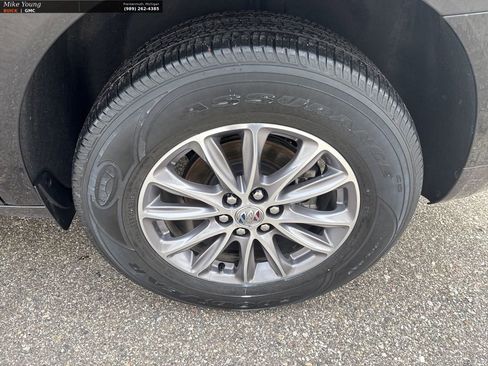 Used 2023 Buick Enclave Essence w/ Trailering Package, 5000 lbs. image 9