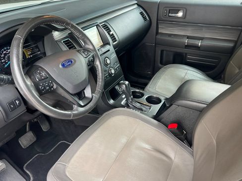 Used 2019 Ford Flex SEL w/ Equipment Group 202A AWD/4WD image 10