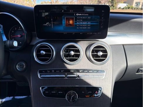 Used 2019 Mercedes-Benz C 300 Sedan w/ Premium Package image 16