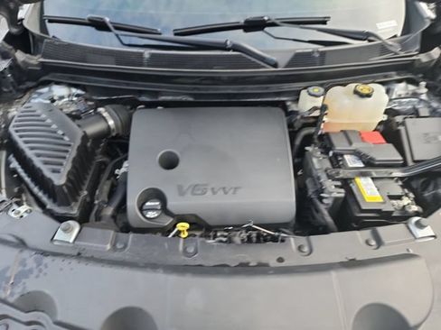 Used 2023 Chevrolet Traverse RS AWD/4WD image 22