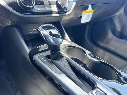 New 2026 Buick Envista Sport Touring w/ Convenience II Package FWD image 21
