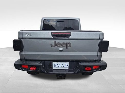 Used 2020 Jeep Gladiator Rubicon AWD/4WD image 13