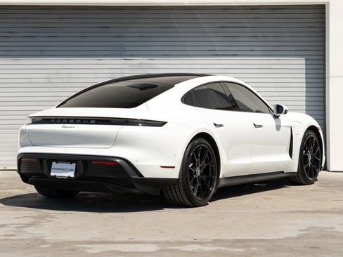 Certified 2024 Porsche Taycan RWD image 29