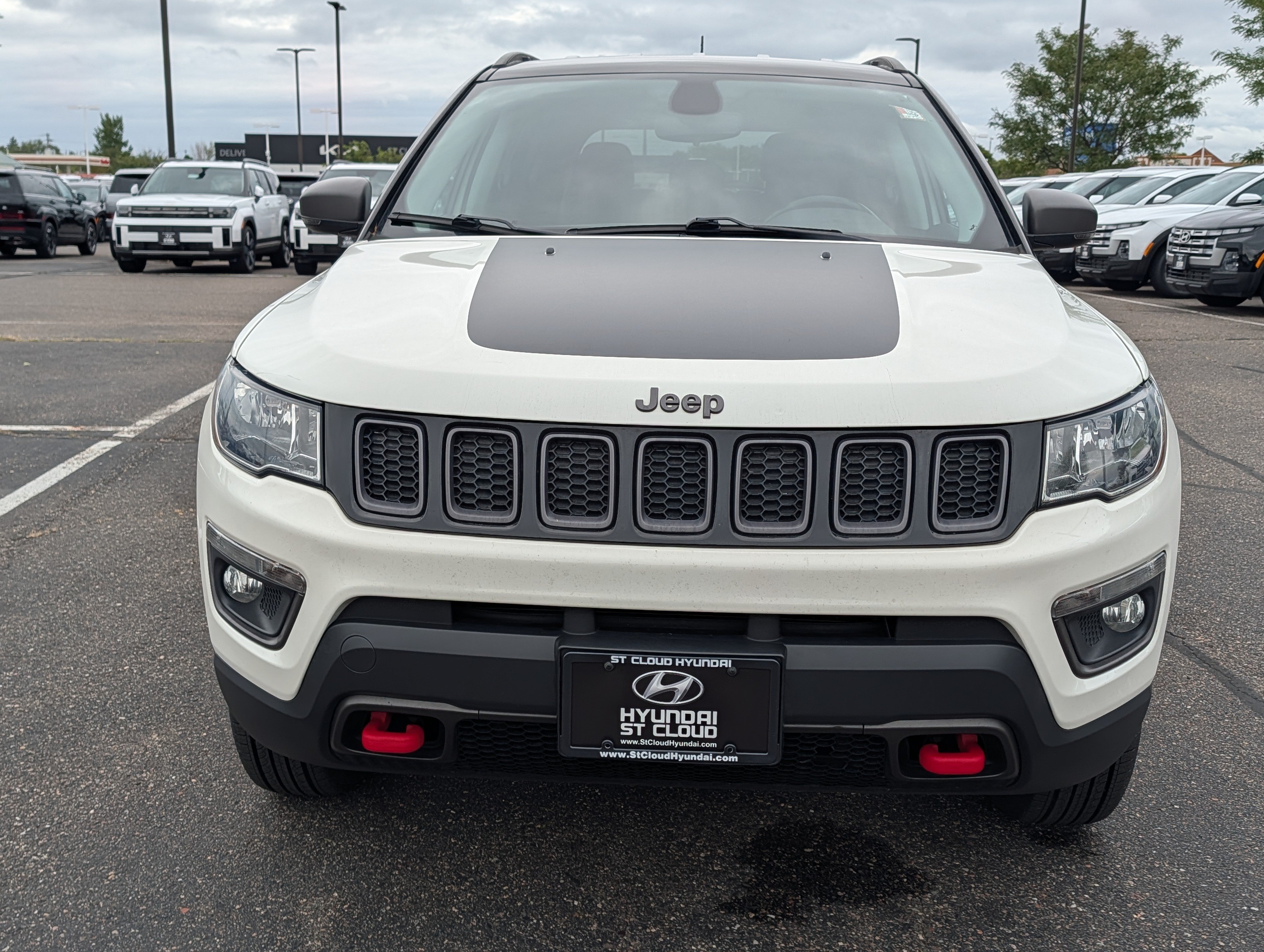 Used 2019 Jeep Compass Trailhawk w/ Cold Weather Group AWD/4WD image 8