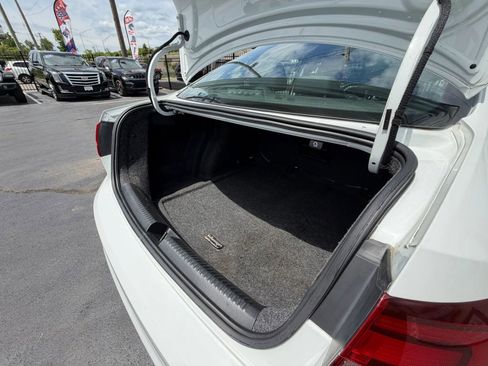 Used 2017 Volkswagen Jetta SEL FWD image 18