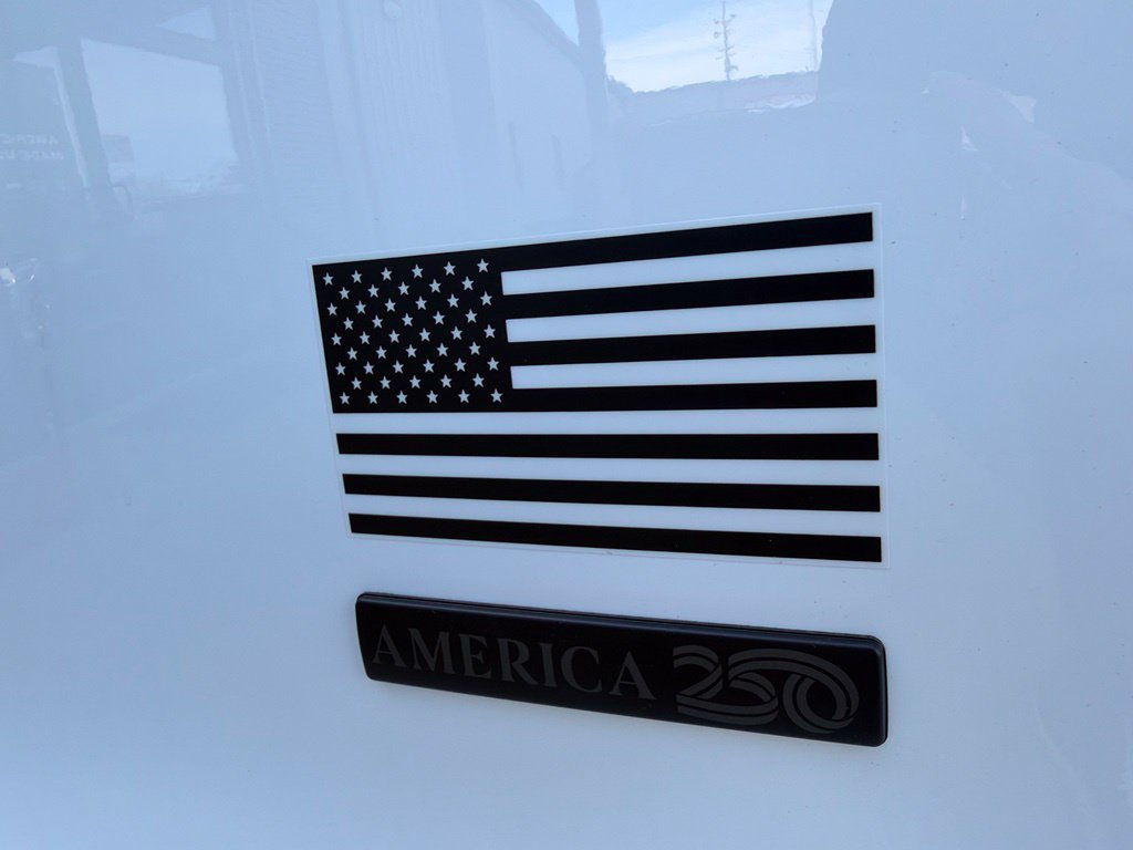 New 2027 Chrysler Pacifica Select AWD/4WD image 13