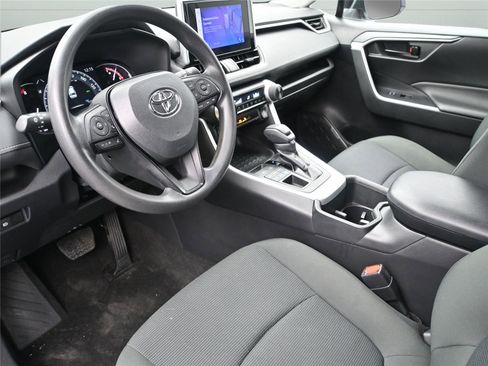 Used 2023 Toyota RAV4 LE image 2