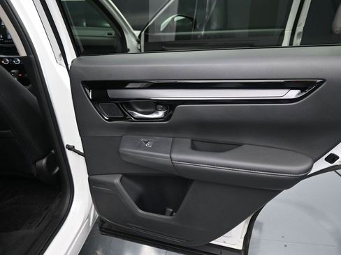Used 2024 Honda CR-V EX-L image 12