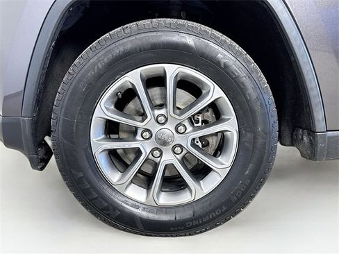 Used 2015 Jeep Grand Cherokee Limited image 30