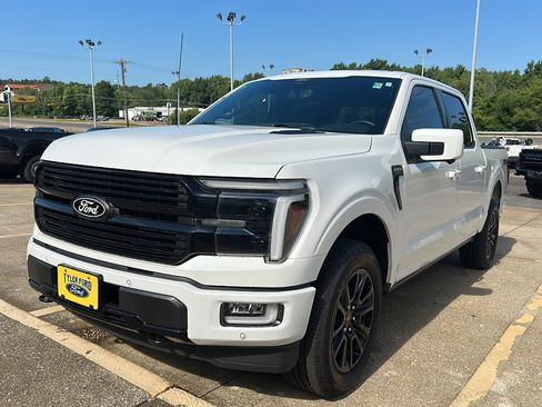 Used 2024 Ford F150 Platinum w/ FX4 Off-Road Package AWD/4WD image 4