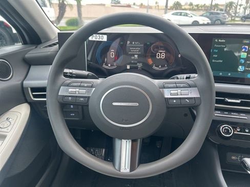 New 2025 Hyundai Sonata SE image 18