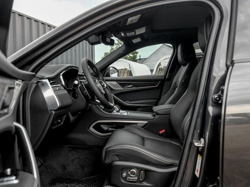 New 2026 Jaguar F-PACE R-Dynamic S image 10