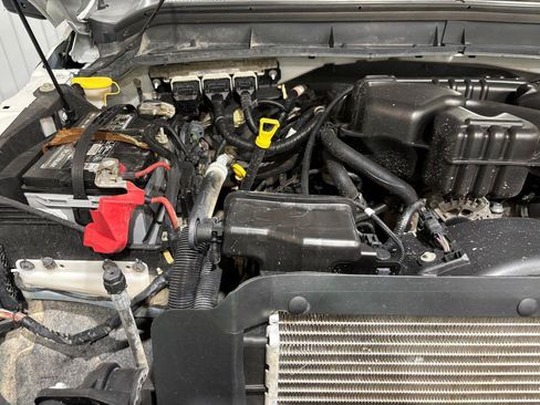 Used 2016 Ford F250 XL w/ Power Equipment Group AWD/4WD image 23