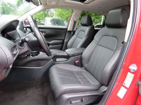 Certified 2025 Honda HR-V EX-L image 12