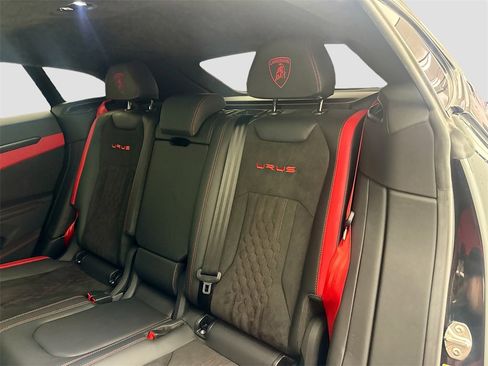 Used 2024 Lamborghini Urus S image 26