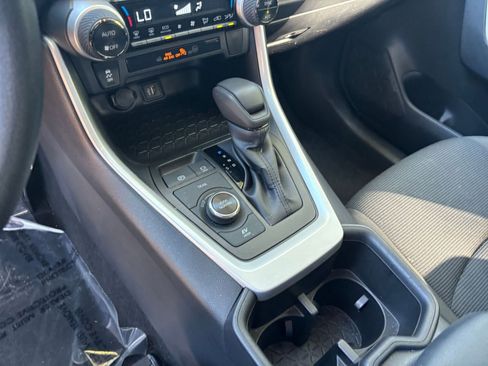 Used 2025 Toyota RAV4 LE image 42