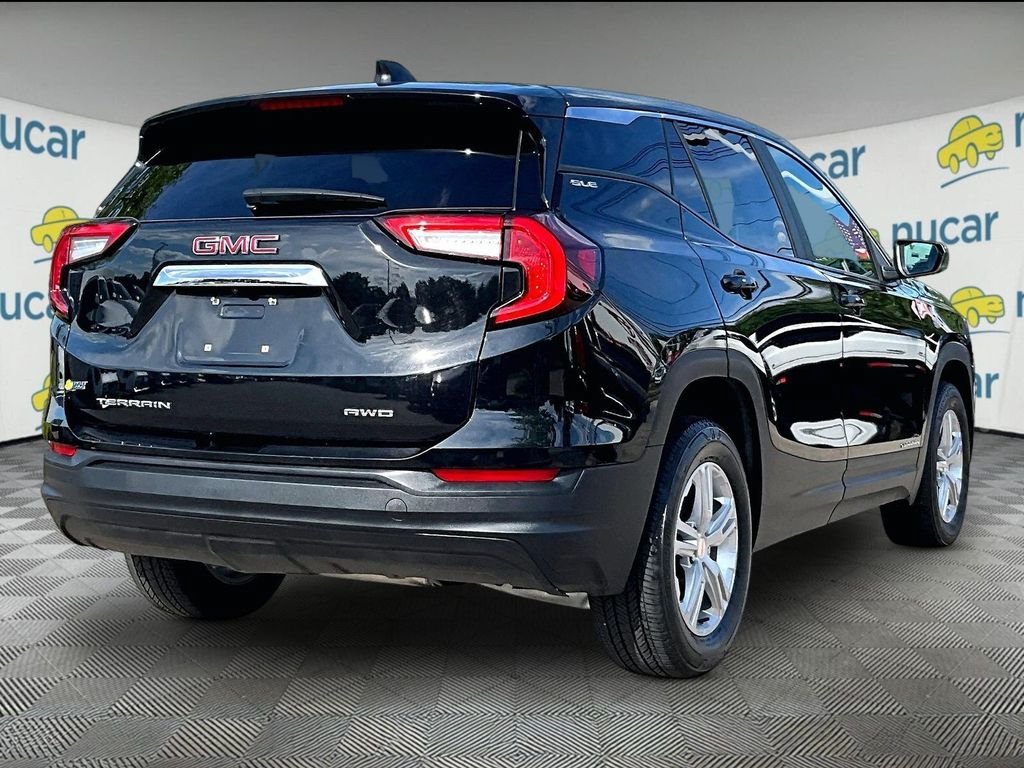 Used 2024 GMC Terrain SLE AWD/4WD image 6