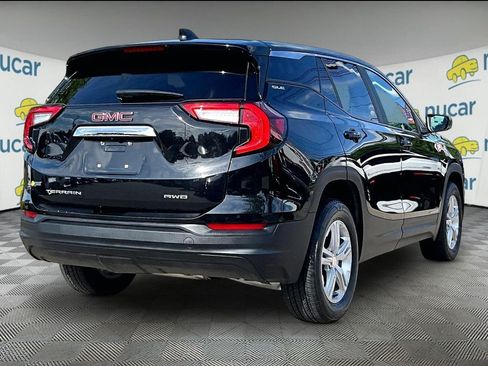 Used 2024 GMC Terrain SLE AWD/4WD image 6