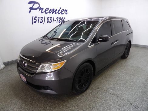 Used 2012 Honda Odyssey EX image 1
