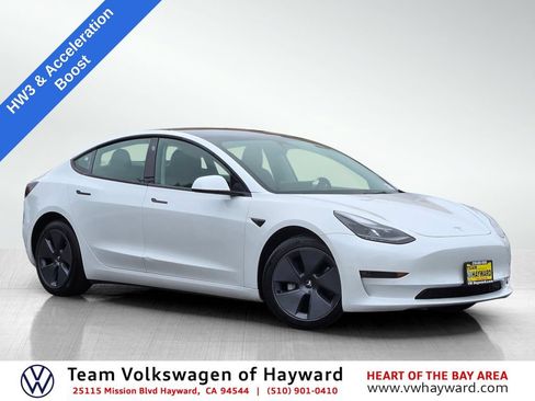 Used 2022 Tesla Model 3 Long Range AWD/4WD image 1
