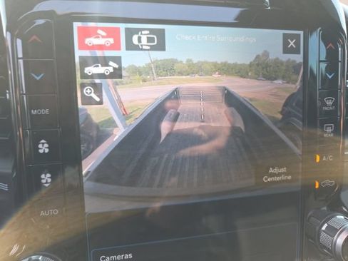 Used 2022 RAM 3500 Limited w/ Night Edition AWD/4WD image 32
