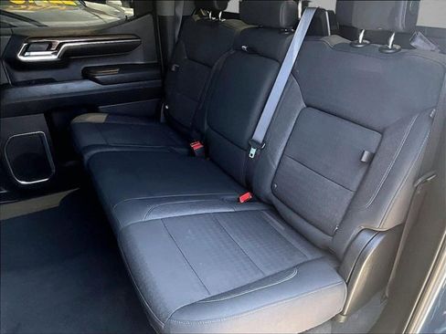 Used 2024 Chevrolet Silverado 1500 LT RWD image 27