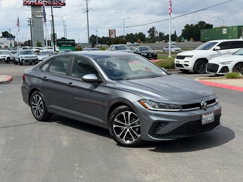 Certified 2026 Volkswagen Jetta Sport FWD image 2