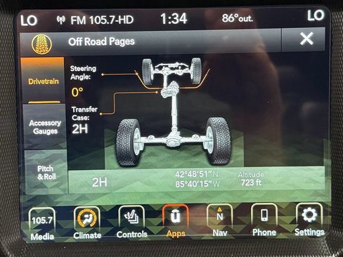 Used 2022 Jeep Wrangler Unlimited Sahara AWD/4WD image 23