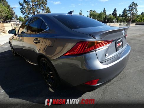 Used 2019 Lexus IS 300 w/ Accessory Package 2 RWD image 10