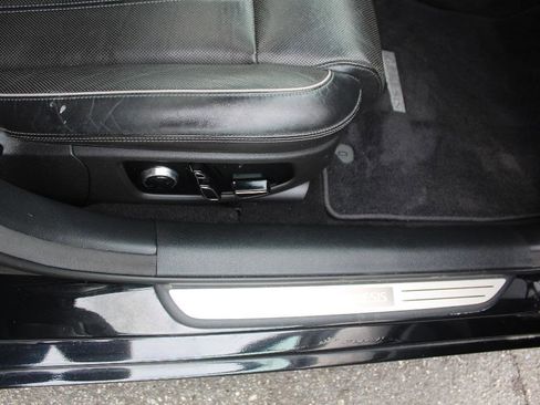 Used 2017 Genesis G90 5.0 Ultimate image 15