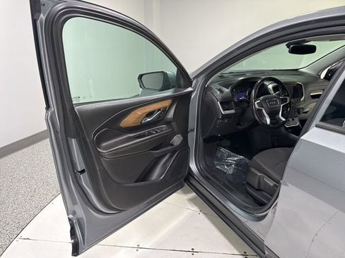 Used 2020 GMC Terrain SLE AWD/4WD image 6