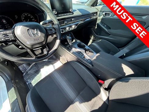Used 2024 Honda Civic Sport image 11