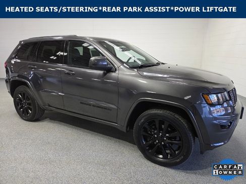 Used 2020 Jeep Grand Cherokee Altitude image 1