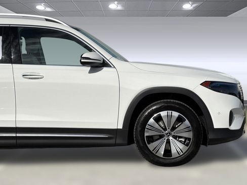 Certified 2024 Mercedes-Benz EQB 300 4MATIC image 36
