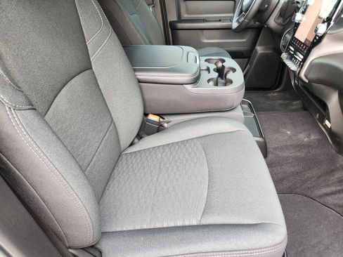 New 2026 RAM 3500 Tradesman AWD/4WD image 14