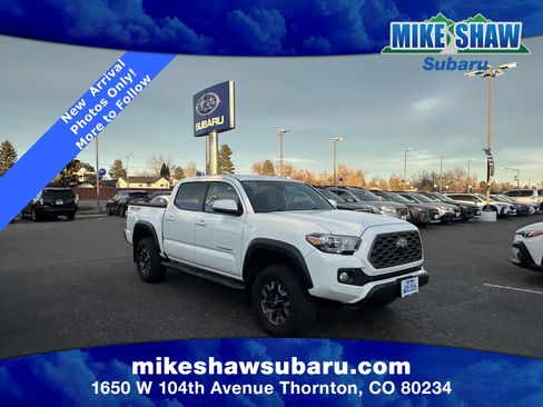 Used 2022 Toyota Tacoma TRD Off-Road image 5