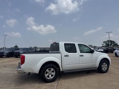Used 2013 Nissan Frontier SV w/ SV Value Truck Pkg RWD image 22