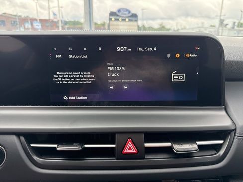 New 2026 Kia Seltos SX w/ SX Sunroof Package image 35