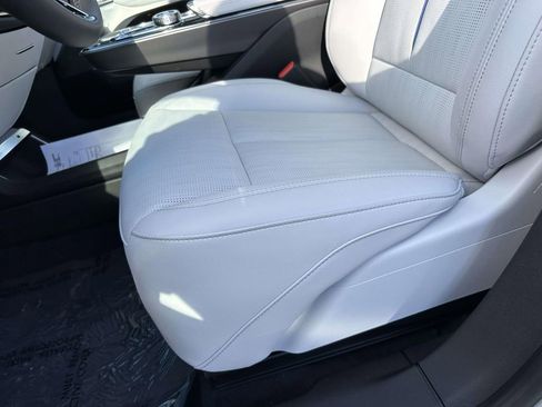 New 2026 Cadillac Lyriq Premium Sport image 15