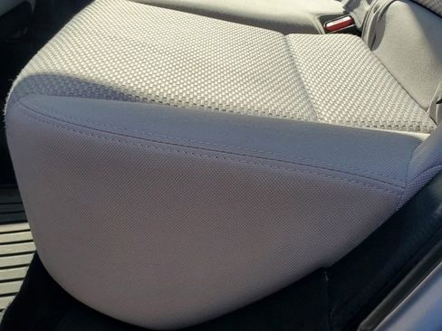 Used 2015 Subaru Forester 2.5i Premium w/ All-Weather Package image 39