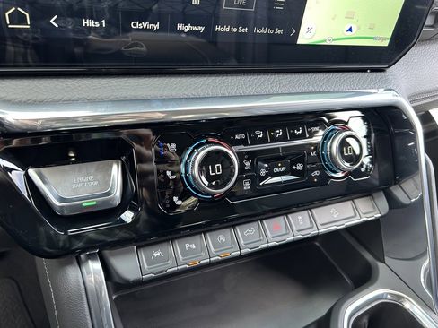 New 2026 GMC Sierra 1500 Denali w/ Denali Reserve Package image 35