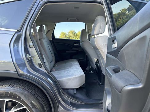 Used 2016 Honda CR-V SE image 25