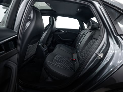 Used 2024 Audi S4 Prestige AWD/4WD image 15