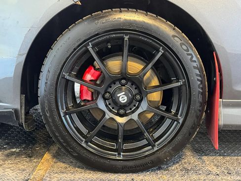 Used 2017 Ford Fiesta ST FWD image 30