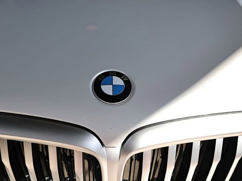 Used 2024 BMW X5 xDrive40i image 15